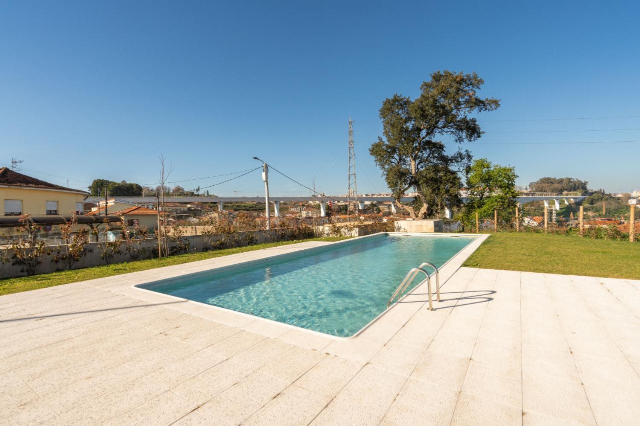 Host Wise - Luxurious Impressive Apartment - Balcony And Pool Vila Nova de Gaia Dış mekan fotoğraf