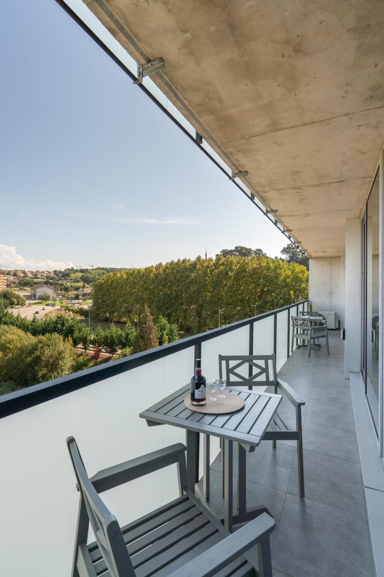 Host Wise - Luxurious Impressive Apartment - Balcony And Pool Vila Nova de Gaia Oda fotoğraf