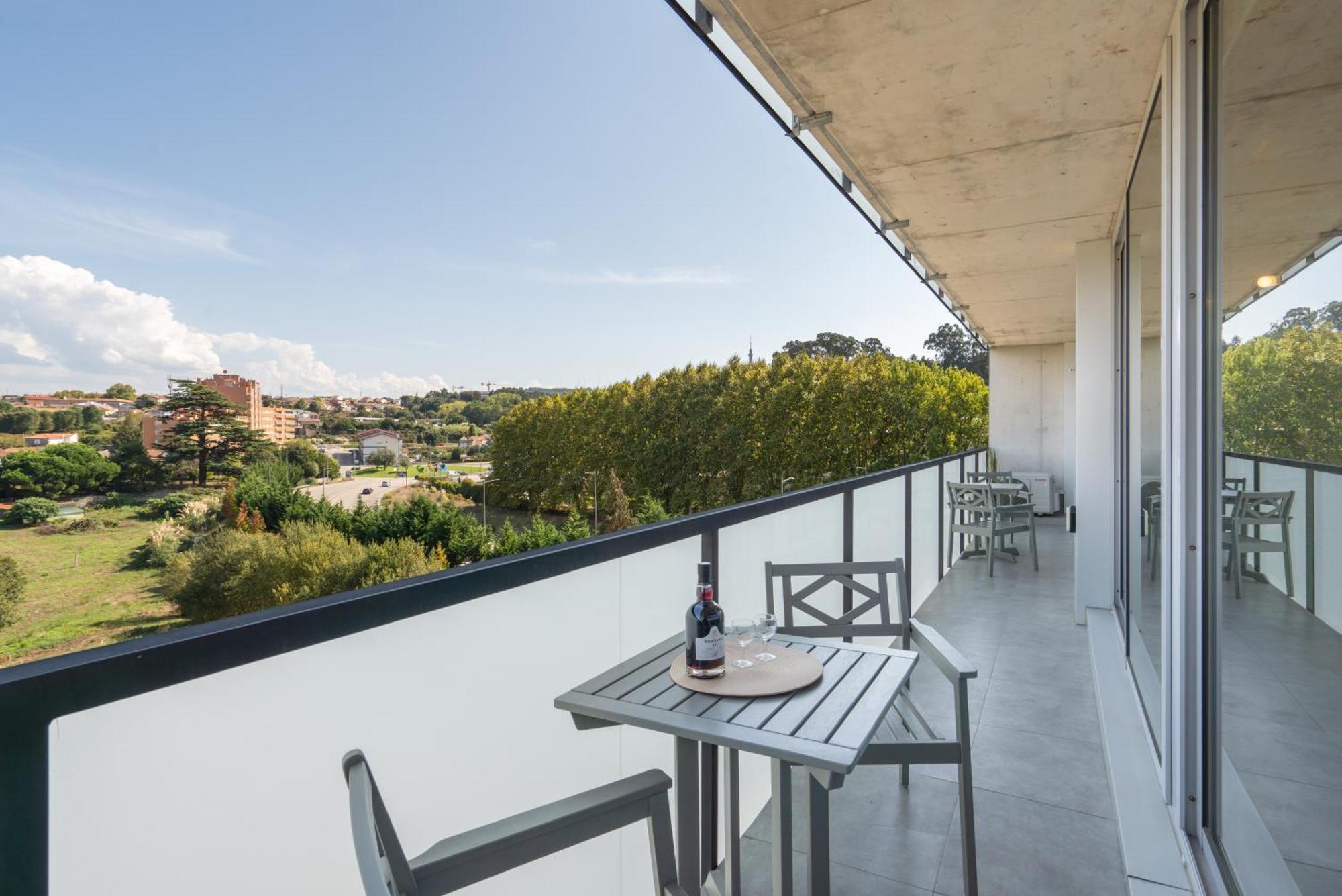 Host Wise - Luxurious Impressive Apartment - Balcony And Pool Vila Nova de Gaia Oda fotoğraf