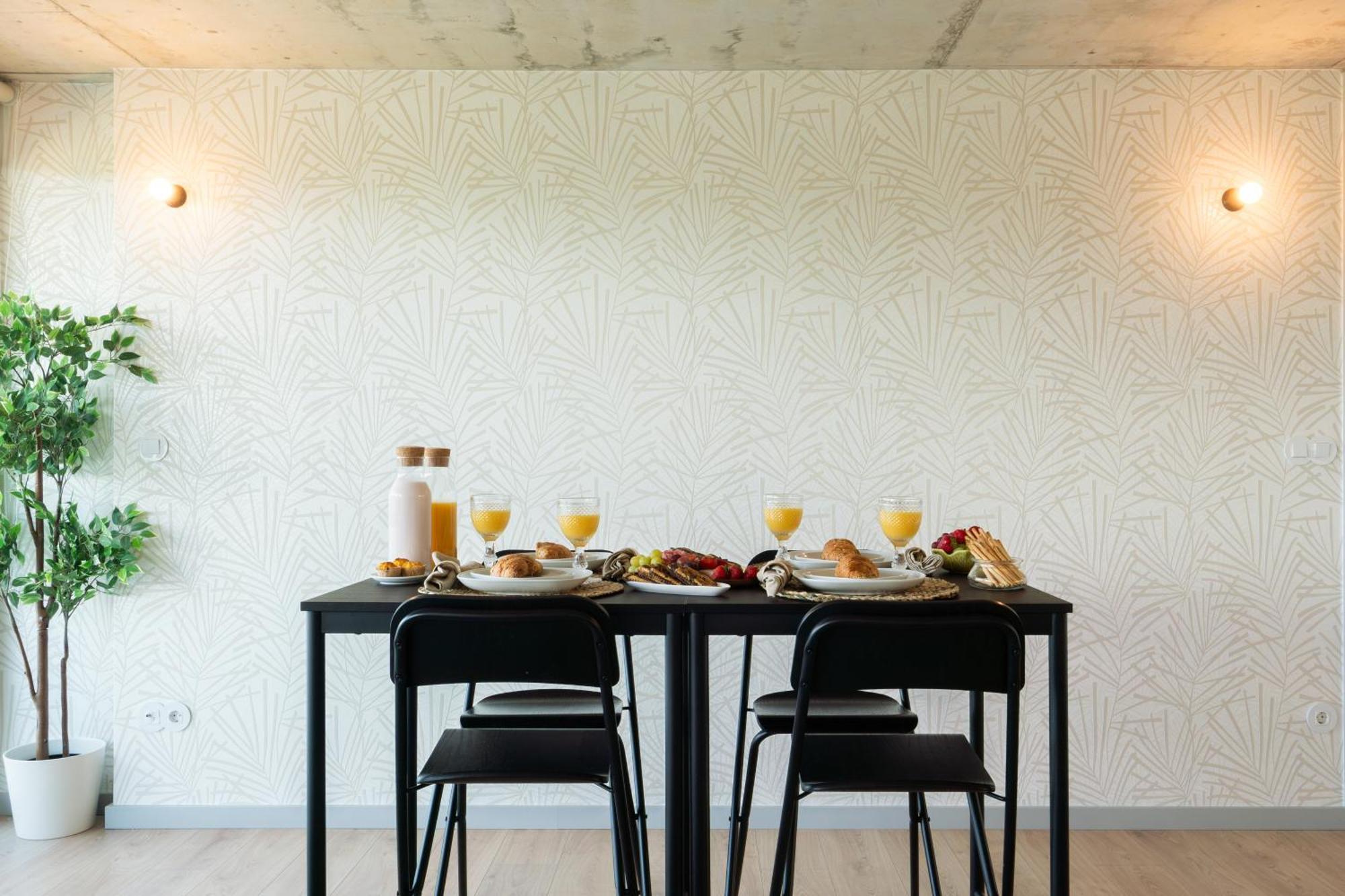 Host Wise - Luxurious Impressive Apartment - Balcony And Pool Vila Nova de Gaia Oda fotoğraf